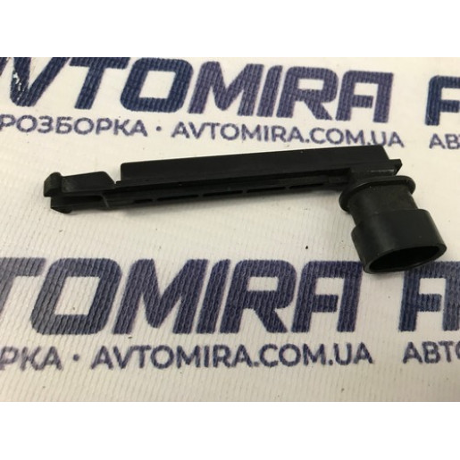 Датчик рівня гальмівної рідини Opel Zafira B 2005-2011 32662496